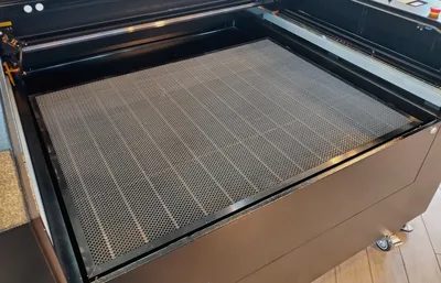 PS48 Honeycomb Table