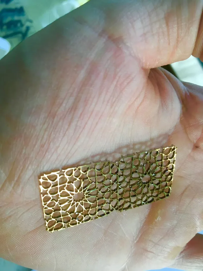 Copper micro pattern